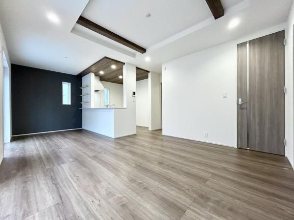 New 4LDK House in Hiratsuka, Kanagawa - 2025 Build - Thumbnail 2