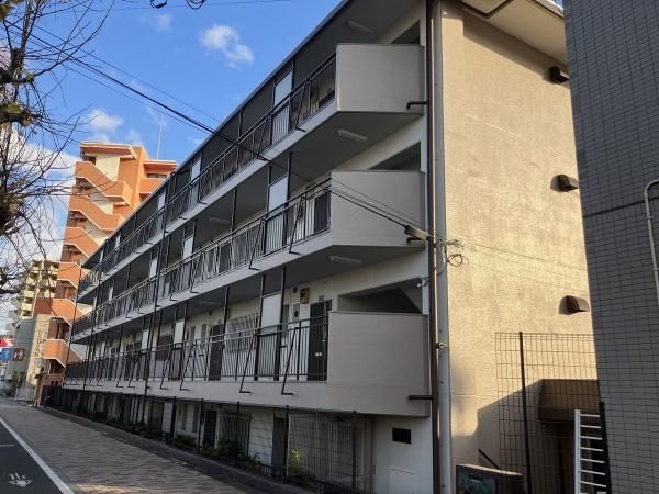 3LDK Apartment for Sale in Inagi City, Tokyo - 71.12 sqm - Thumbnail 2