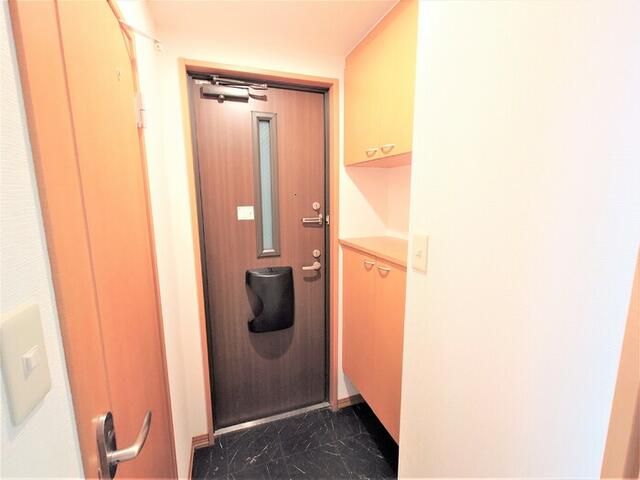 2LDK Apartment for Rent in Akiruno, Tokyo - Thumbnail 2