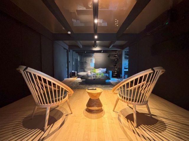 Spacious 716sqm Corner Lot with 2LDK House in Munakata - Main Image