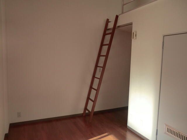 2DK Apartment for Rent in Kamagaya, Chiba - Near Hatsutomi Station - Thumbnail 3