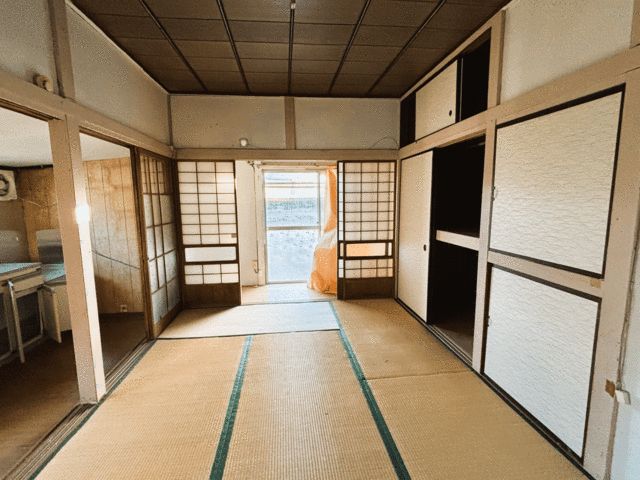 2K Rental House in Yoshikawa, Saitama - 32 sqm - Thumbnail 4