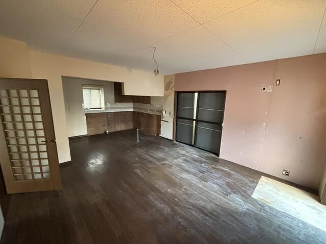 1992 4DK Detached House with Parking in Tokushima City - Thumbnail 4