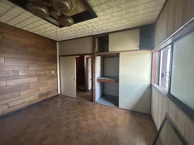 270 sqm Land for Sale in Satte City, Saitama - Thumbnail 4