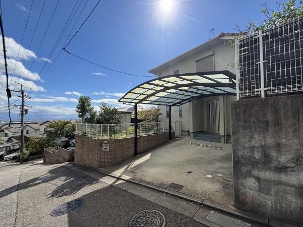 5LDK Detached House for Sale in Takarazuka, Hyogo - Thumbnail 2