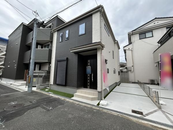 New 3LDK House for Sale in Higashiosaka, Osaka - 2025 Build - Main Image
