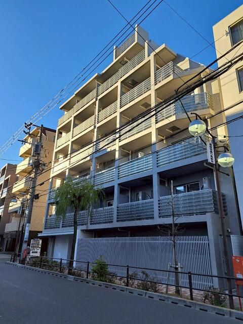 1LDK Apartment for Sale in Nakano, Tokyo 30.53m² - Thumbnail 2