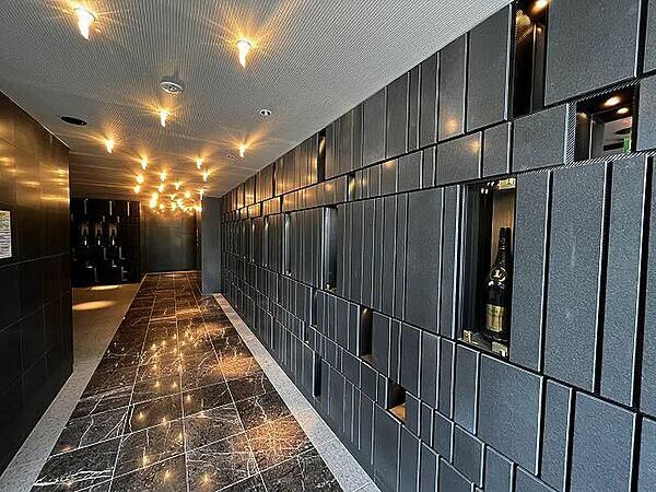 Modern 1LDK Apartment for Sale in Adachi, Tokyo - Thumbnail 4