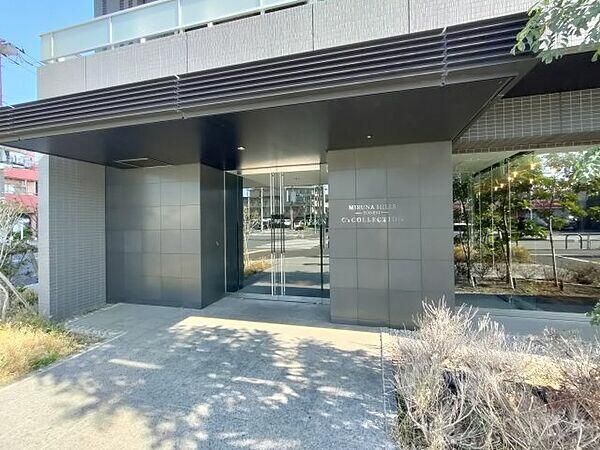 Modern 1LDK Apartment for Sale in Adachi, Tokyo - Thumbnail 2