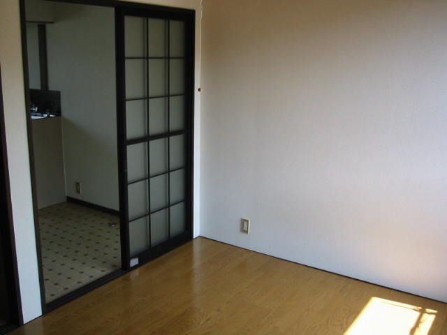 Riverside Heights I Apartment for Rent in Tsuru, Yamanashi - Thumbnail 3