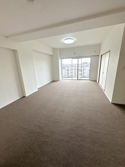 3LDK Apartment for Rent in Miyamae-ku, Kawasaki City - Thumbnail 3