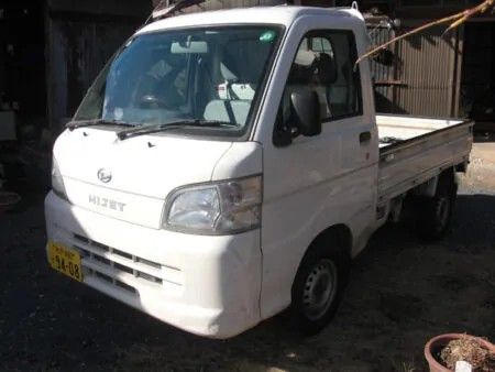 Traditional Kominka House on 4444 sqm Land in Hitachiomiya, Ibaraki - Image 1