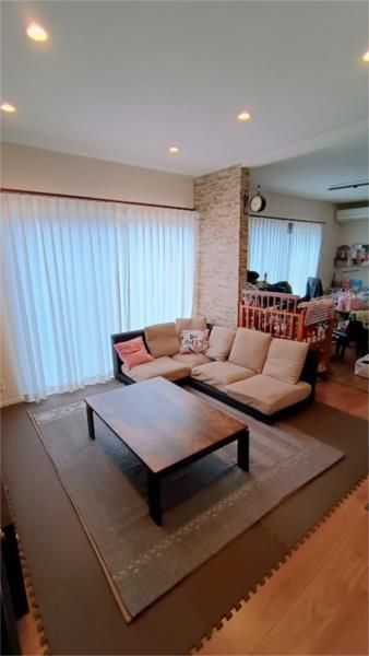 Modern 4SLDK House in Suzuka with Solar Power and 71 Tsubo Land - Thumbnail 2