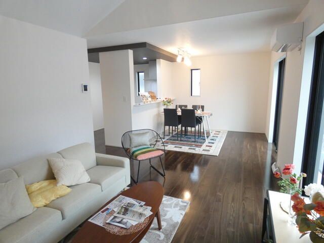 New 2SLDK House in Takasaki with 200㎡ Land - Thumbnail 3