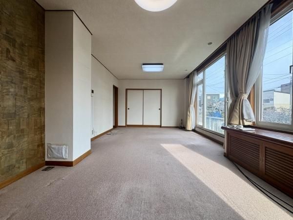 4LDK Detached House for Sale in Higashi Ward, Sapporo - Thumbnail 3