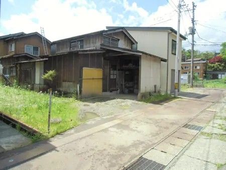 Affordable House in Nagaoka on Historic Tenchi Hito Dori Path - Thumbnail 3