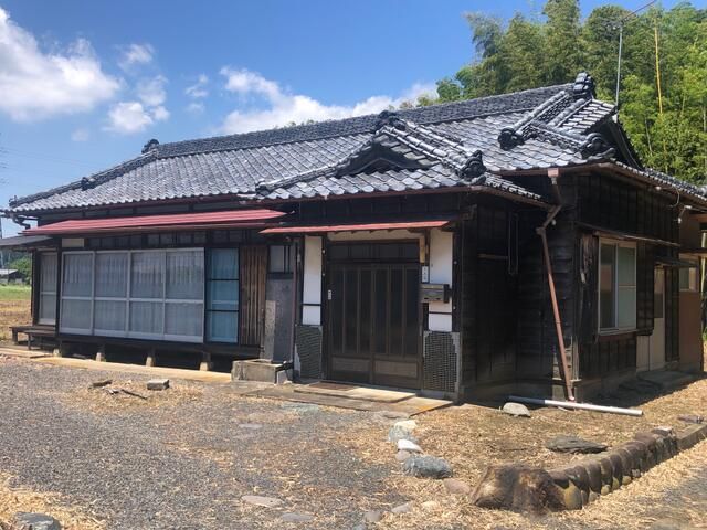 Ibaraki Countryside House with 798sqm Land and Renovation Potential - Thumbnail 2