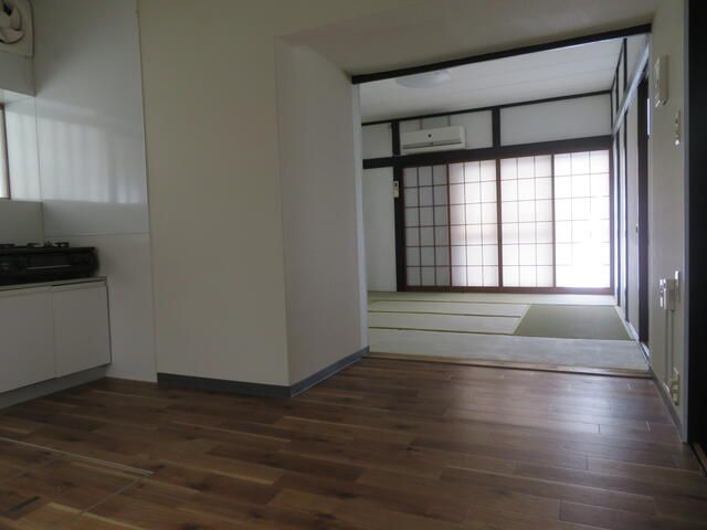 3DK Rental House in Samukawa Town, Kanagawa - 66.23 sqm - Thumbnail 4