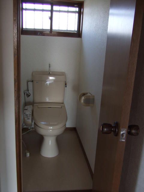 2DK Apartment for Rent in Utsunomiya, Tochigi - 46 sqm - Thumbnail 4