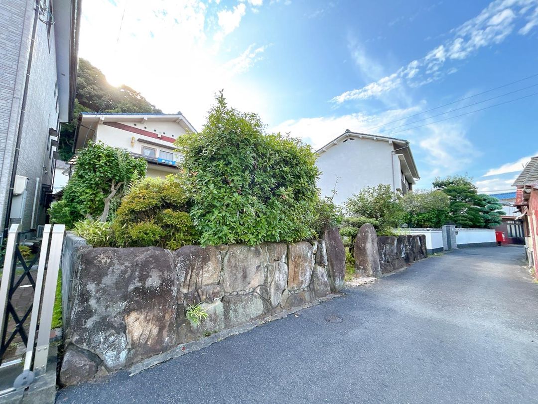 4LDK House for Sale in Iwakuni, Yamaguchi - 109.88㎡ - Thumbnail 2