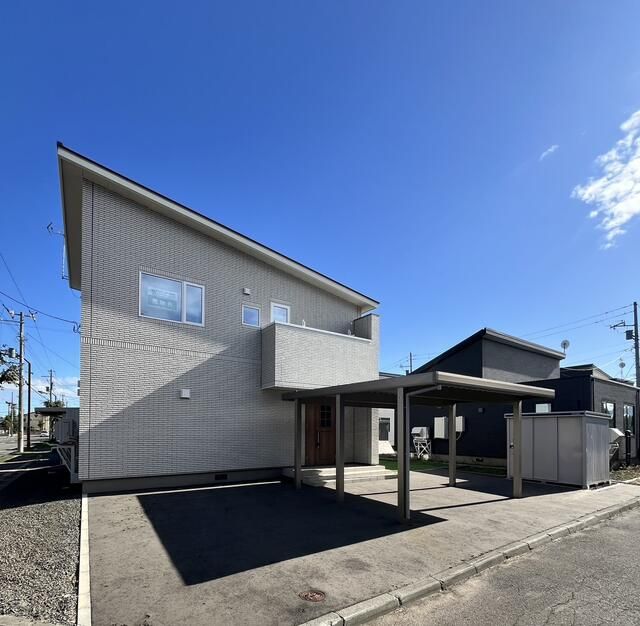 2021 3LDK House in Quiet Ishikari, Hokkaido with Garden & 3 Car Parks - Thumbnail 2