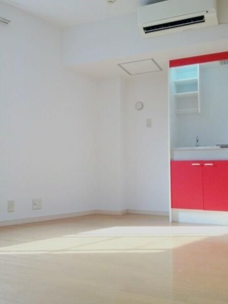 Studio Apartment for Rent in Katsushika, Tokyo - Thumbnail 4