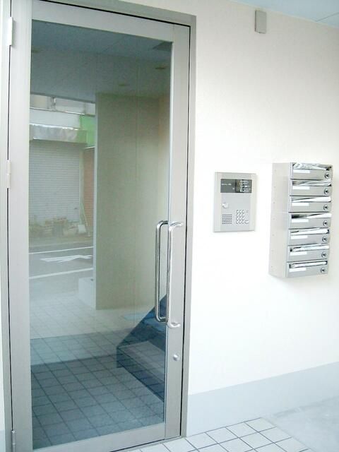 Studio Apartment for Rent in Katsushika, Tokyo - Thumbnail 2
