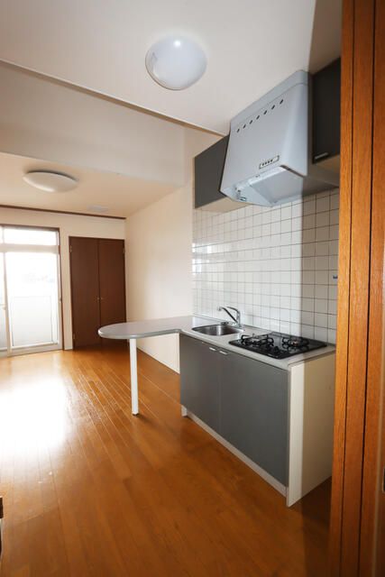 1LDK Apartment for Rent in Takaoka Toyama 33.71 sqm - Thumbnail 2