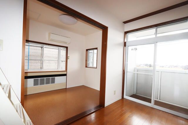 1LDK Apartment for Rent in Takaoka Toyama 33.71 sqm - Image 1