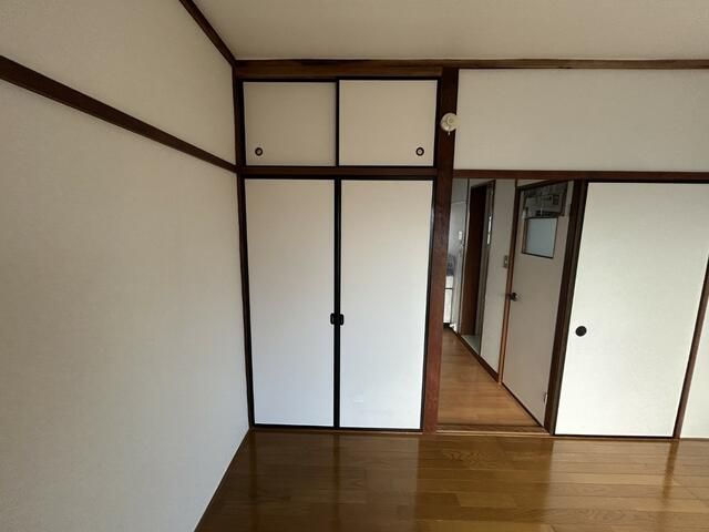 1K Apartment for Rent in Atsugi, Kanagawa - 18 sqm - Thumbnail 4