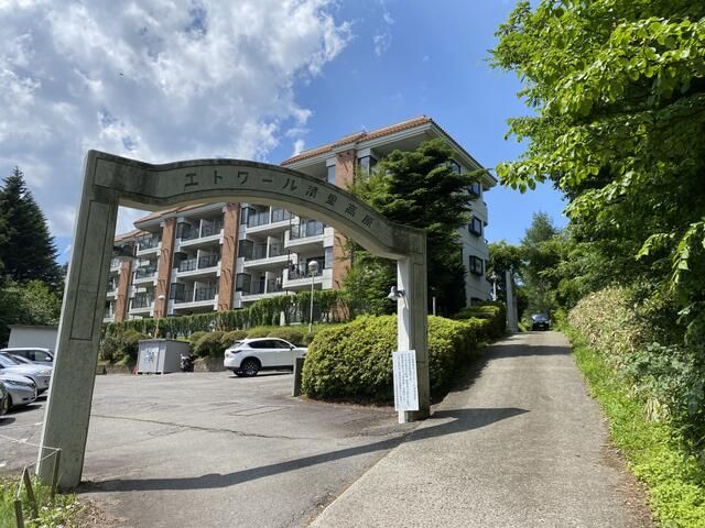1LDK Apartment for Sale in Kiyosato, Hokuto City, Yamanashi - Thumbnail 2