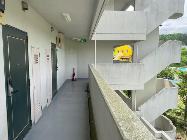 1LDK Apartment for Sale in Kiyosato, Hokuto City, Yamanashi - Thumbnail 3