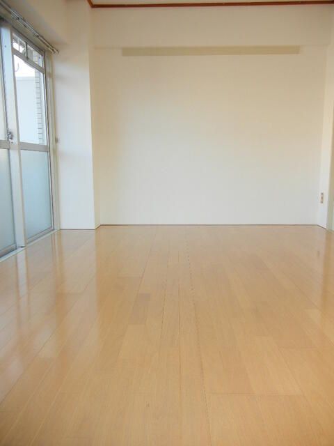 Grand Coeur 1DK Apartment for Rent Near Minami-Gyotoku Station - Thumbnail 4