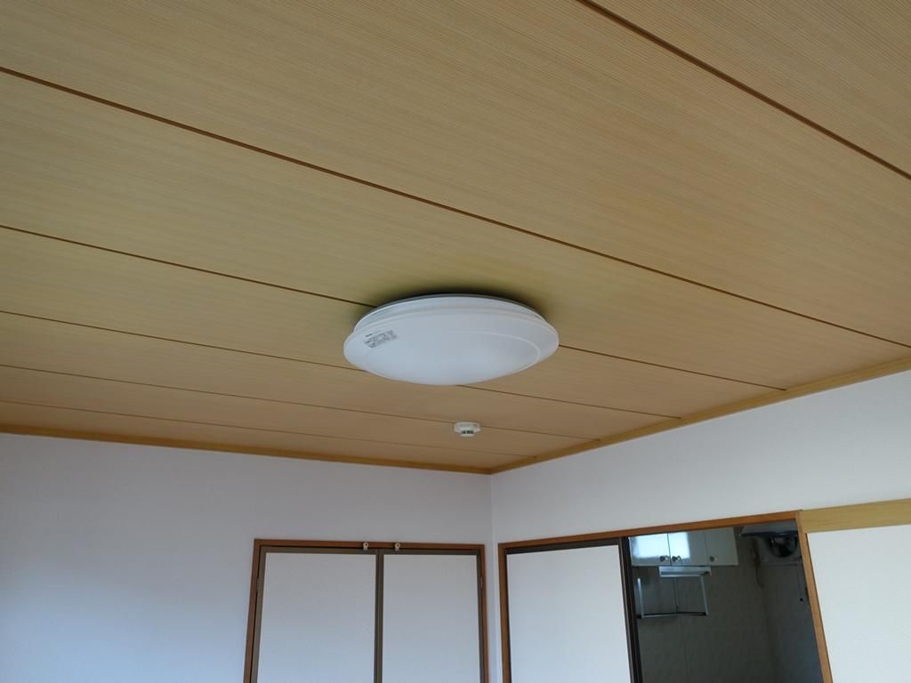 1K Apartment for Rent in Fukui City, Fukui Prefecture - Thumbnail 4