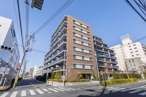Presis Toyota Residence 3LDK Condo in Hino, Tokyo - Thumbnail 2