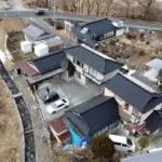 Renovated Home in Iijima Town, Nagano with Water Channel - Thumbnail 3