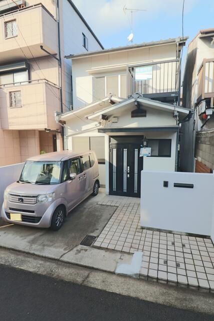 4DK Wooden House with Roof Balcony for Sale in Takamatsu - Main Image