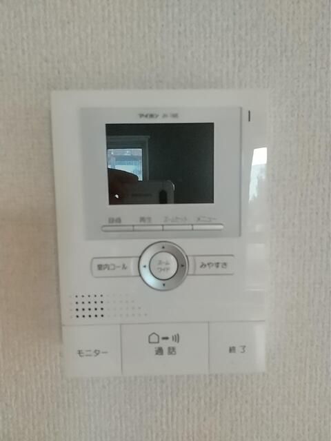 3LDK Terrace House in Chigasaki, Kanagawa for Rent - Thumbnail 2