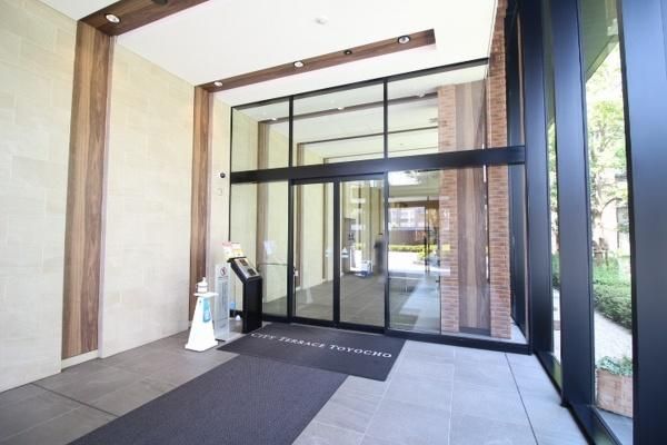 City Terrace Toyocho 2LDK Apartment for Sale in Koto, Tokyo - Thumbnail 4