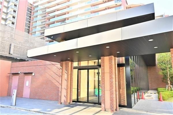 City Terrace Toyocho 2LDK Apartment for Sale in Koto, Tokyo - Thumbnail 3