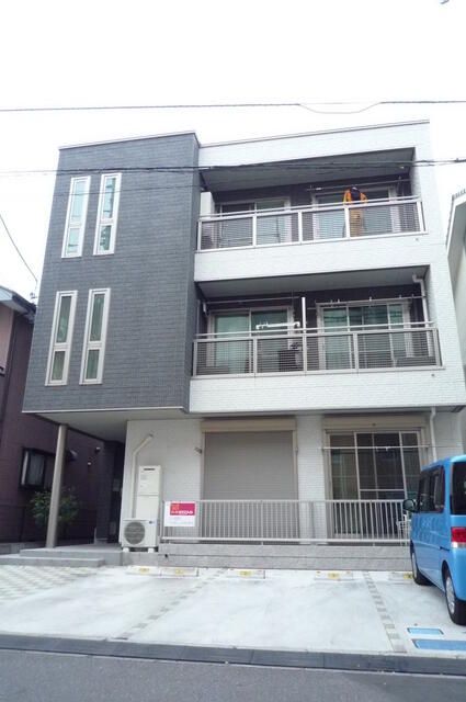 1K Apartment for Rent in Fujimi City, Saitama - Thumbnail 2