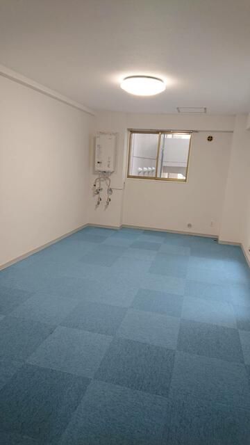 Office for Rent in Central Sapporo, 27.48 sqm, Near Station - Thumbnail 2