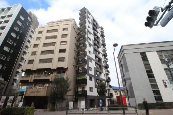 Le Rion Nishishinjuku Studio Apartment for Sale in Tokyo - Thumbnail 3