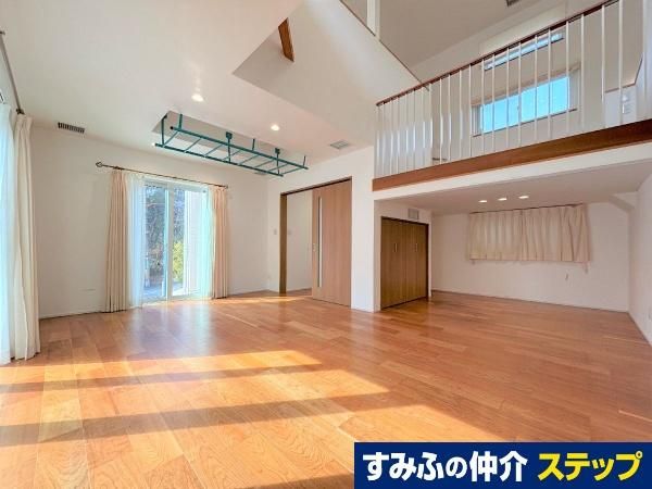 Modern 2LDK House in Nishinomiya's Kōyōen Area - Thumbnail 2