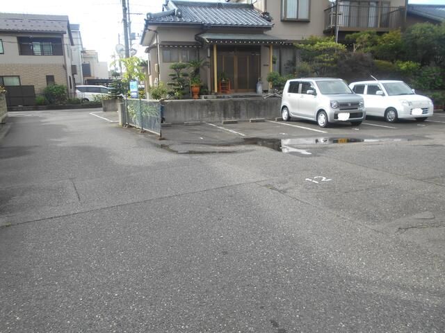 Taiyo Garage Rental Parking Space in Niigata City - Thumbnail 2