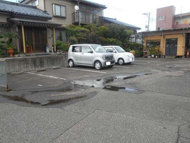 Taiyo Garage Rental Parking Space in Niigata City - Thumbnail 3