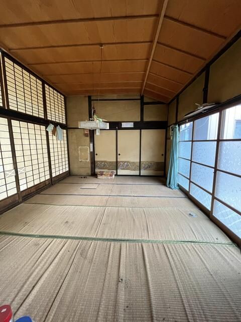 1909 Traditional House in Nagano with Guest House & Warehouse - Thumbnail 4