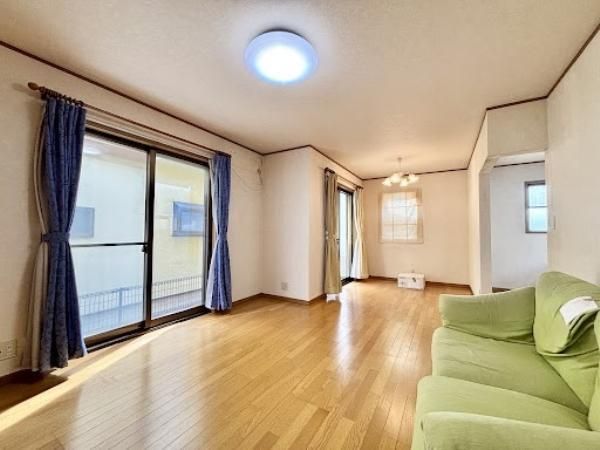4LDK Detached House in Miyamae Ward, Kawasaki – 101.44 sqm - Thumbnail 3