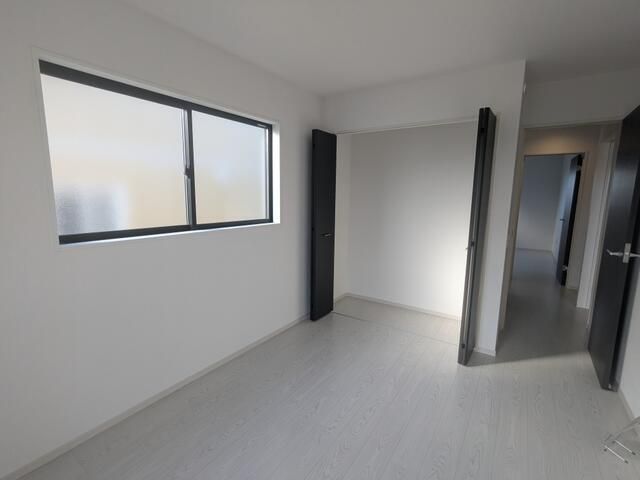 New 4LDK House in Yamagata City with ZEH Standards and 3 Parking Spaces - Thumbnail 3