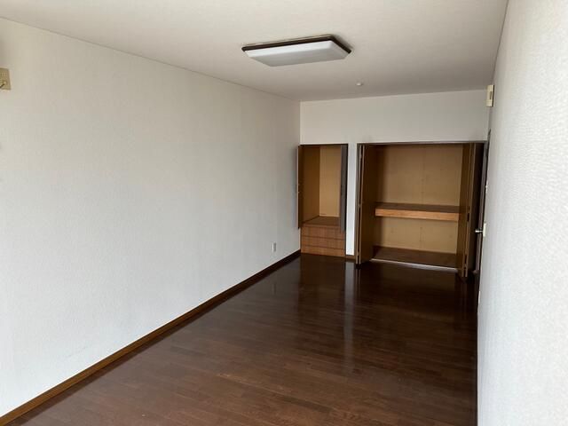 Apartment Building for Sale in Tsukuda, Aomori City - Thumbnail 2